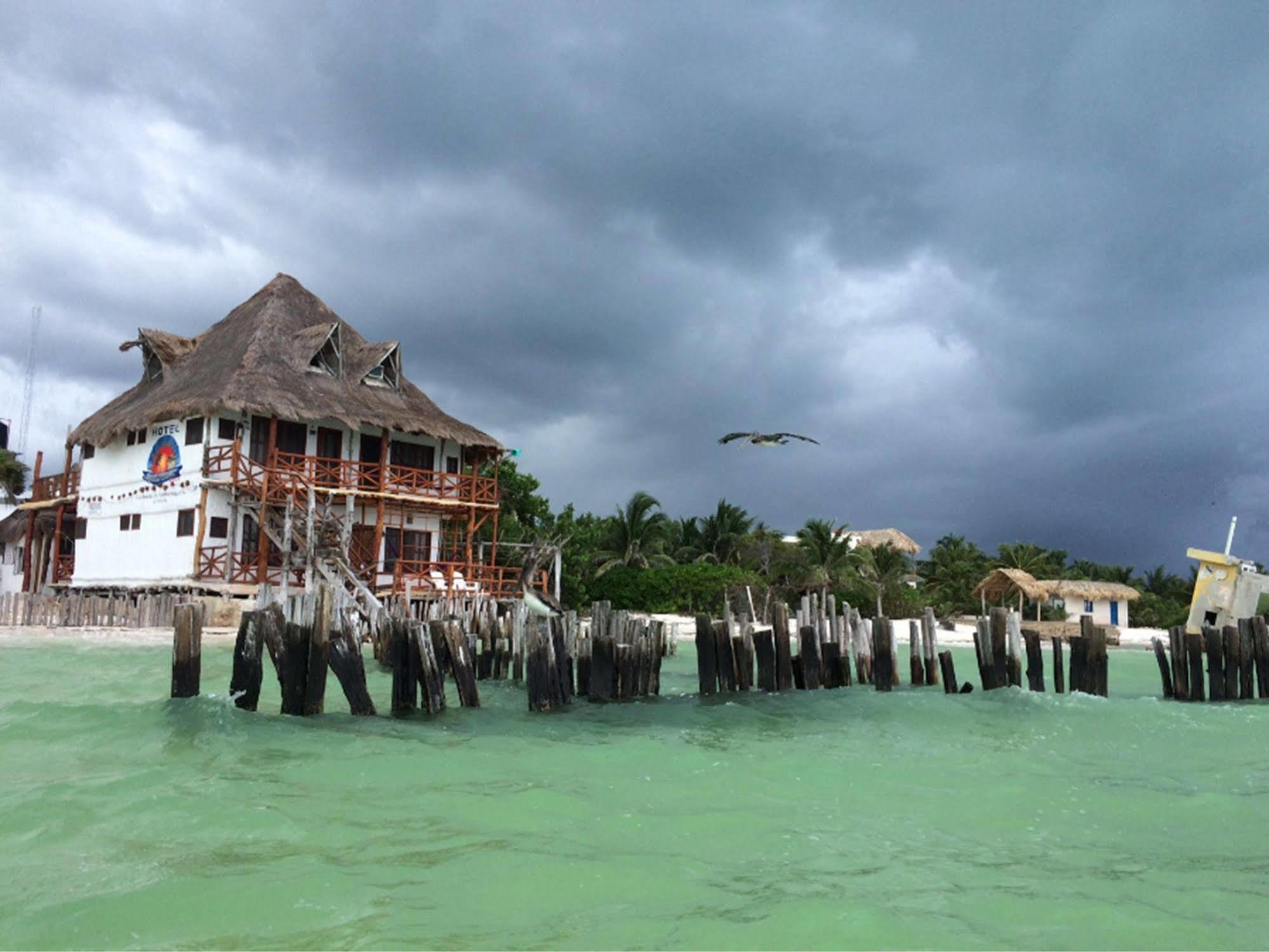 Golden Paradise Beach Otel Isla Holbox Dış mekan fotoğraf